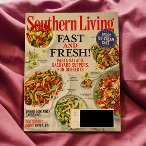 Southern Living July 2014 Fast Fresh Container Gardening Berry Ice Cream Cake - Picture 1 of 2