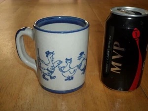 LOUISVILLE BRAND [HUHNBILDER] "KOSTÜMGEFLÜGELWETTBEWERB" Steinzeug Kaffeetasse - Bild 1 von 13