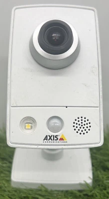 AXIS M1054 Compact PoE Network IP Camera 0338-001-04 - Image 1 of 4