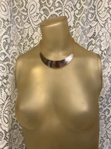 "Gargantilla firmada ""Park Lane"" metal martillado tono dorado 16" - Imagen 1 de 7