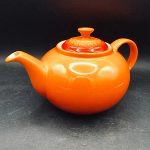 LE CREUSET TEAPOT Volcanic Orange 1.2 L Large Heavy French Ironstone LJL/14OT - Picture 1 of 20
