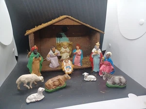 Belén vintage pintado a mano de 12 piezas con belén caja original de Japón - Imagen 1 de 21