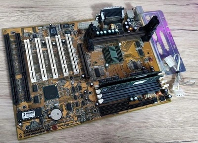 Abit AB-BX6 Slot 1 SDRAM AGP Intel i440BX Pentium Retro Vintage Motherboard +RAM - Image 1 of 4