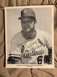 Stan Musial Biggie's Restaurant 8x10 Promotion Photo - St Louis Cardinals - Picture 1 of 1