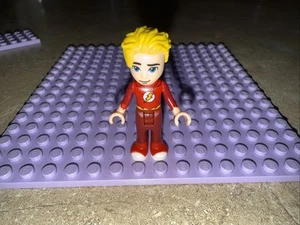Lego The Flash 41239 Unmasked DC Super Hero Girls Minifigure - Picture 1 of 4