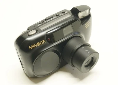 Minolta Explorer • Freedom Zoom Multi AF Panorama  35mm Camera - Image 1 of 4