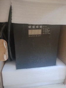 SUNVIE 300W Low Voltage Transformer Landscape with Timer and Photocell Sensor - Picture 1 of 3