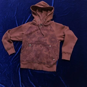 🔥 Graphic Full Zip Maroon Hoodie Epic Threads- Macy’s Young Boys Sz S VGUC-EUC - Picture 1 of 9