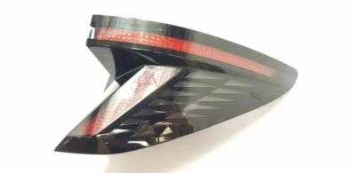 2021 HYUNDAI TUCSON REAR TAIL LIGHT RH DRIVER SIDE 5 DOOR ESTATE 92402N7100 - Image 1 of 4