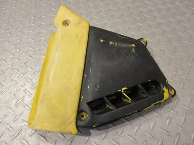 79 1979 Yamaha YZ 250 YZ400 YZ400F Caja de aire Tapa Tapa Panel de cubierta lateral Foto 1 de 4