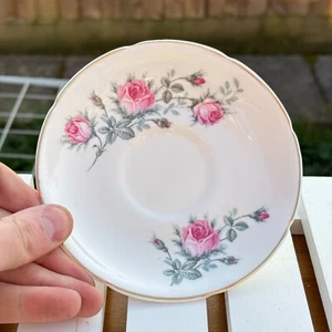 ROYAL GRAFTON PINK ROSE SAUCER BONE CHINA ENGLAND FLORAL PATTERN GOLD RIM PLATE - Picture 1 of 5