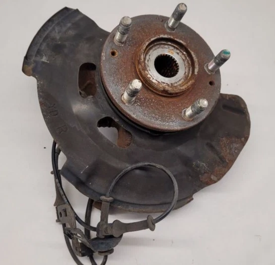 2014-2018 Kia Forte FWD Front Right Passenger Spindle Knuckle Assembly Oem - Image 1 of 4