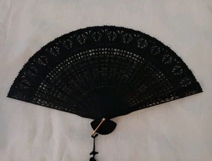 Vintage 1950's Victorian Look Hand Fan Bakelite Black Lace Size 13" Hong Kong - Picture 1 of 10