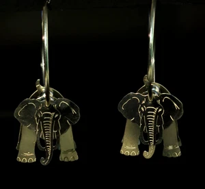 Sterling Silber .925 Gelenk 3 Dimensional Bewegliche Elefanten Creolen - Bild 1 von 5