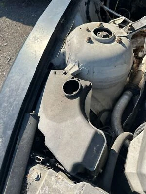 Used Engine Coolant Reservoir fits: 2006 Bmw Z4  Grade A Foto 1 de 4