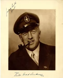 47313 - Felix Graf Luckner. Foto mit eigenh. Unterschrift und Widmung - Bild 1 von 1