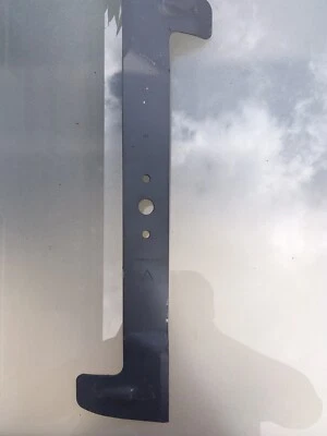 Original Castelgarden LEFT WINGED BLADE TCP 102 CG82004340/1 - Bild 1 von 2