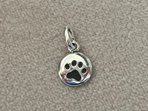 925 Sterling Silver Circle Mini Disc Love Dog Cat Paw Small Pendant Charm Animal - Picture 1 of 2