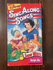 Disney Sing Along Songs Snow White: Heigh-Ho (VHS 1994) - Foto 1 di 6