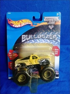 Hot Wheels Monster Jam Bulldozer 4x4 2001 camion 1:64 - Foto 1 di 8