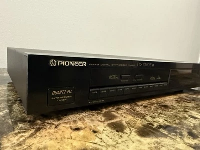 Pioneer Quartz Lock Am Fm Stereo Tuner - Image 1 of 4