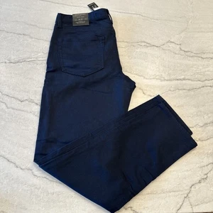 Herren Banana Republic Travel Jeans Athletic Fit Navy Blau Gr.30/30 - Bild 1 von 6