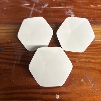 Xfinity xFi Pods Wifi Range Extenders XE1-S 3 Pack White - Image 1 of 2