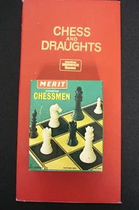 Vintage Merit Staunton Games Chess Set  with Berwick Chess Board. - Picture 1 of 21