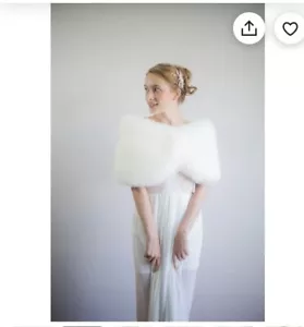 Faux Fur Wedding Stole Bridal Wrap Shawl Shrug Closure Light Ivory Size Small - Picture 1 of 4