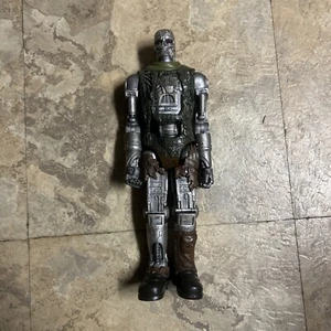 Playmates Terminator Salvation Set  T-600  11" Action Figure Untested - Picture 1 of 8