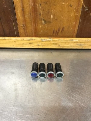 MG MGB 1973-80 • Luces de advertencia originales del tablero de instrumentos. Usado. KMG1553 Foto 1 de 4