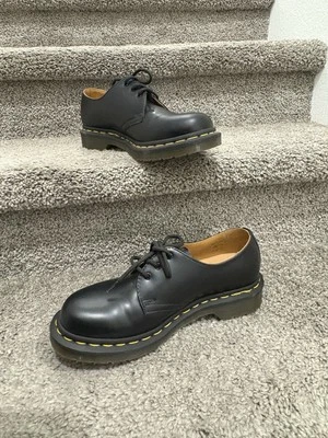 Dr Doc Martens 1461W Women's Size 7 Black Oxford Loafers - Imagem 1 de 4
