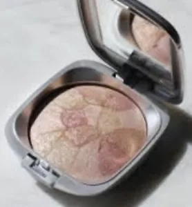 BAKED MINERAL BLUSH ANGELIC SPLASH SATIN- ALL NAURAL LONG LAST! FROM MUA!!! - Picture 1 of 2