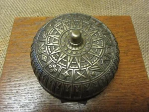 Vintage Ornate Brass Bell Antique Old Iron Box Door Boxing Fire Bells 9844 - Picture 1 of 1