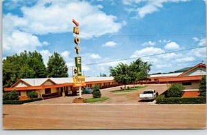 CARTOLINA MOTEL GRANDI CASCATE, MONTANA Fergus Motel, di fronte a Fairgrounds - Foto 1 di 2