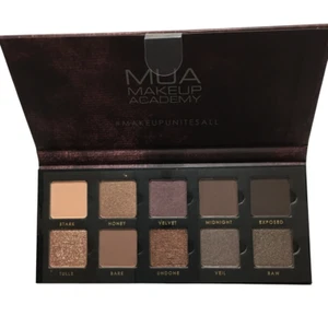 MUA Velvet Nudes 10 Shade Matte & Foil Eyeshadow Palette Collection - Picture 1 of 1