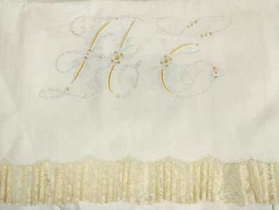 ENSEMBLE DE LIT DOUBLE. LIN BRODÉ À LA MAIN. DENTELLE. ESPAGNE. VERS 1950 - Photo 1/3