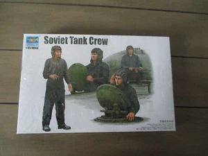 TRUMPETER SOLVIET TANK CREW PLASTIC MODEL KIT SEALED 1:35 SCALE #00435 - Picture 1 of 6