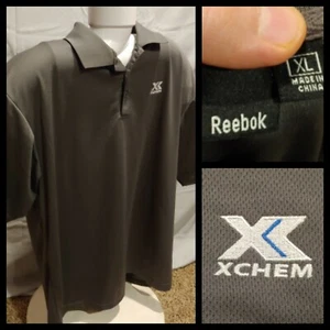 Camisa Polo Para Hombres Reebok Poliéster Gris Bordada Logo de la Compañía XL ¡EN MUY BUEN ESTADO! - Imagen 1 de 12