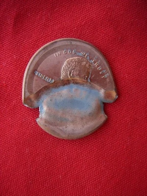 Error coin brockage off center OC cent Mushroom shape -Lot 388 - Image 1 of 2