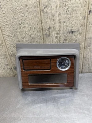 Cadillac Escalade 2003-2006 consola central moldura superior moldura reloj bisel OEM Foto 1 de 4