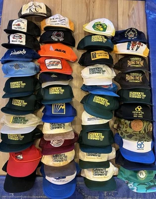 Lote De 42 Sombreros Camionero y Snapback De Colección Años 80 90 Viaje Humor Destino A Foto 1 de 4