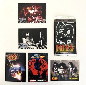 Kiss Trading Cards Presseausweis geöffnet 5 Karten Foil Pack Gene Simmons Paul Stanley - Bild 1 von 2