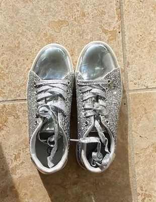 Silver Glitter Women size 7 Tennis Casual Flat Shoe - Image 1 of 4