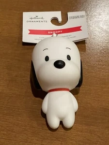 Peanuts Snoopy Hallmark Christmas Tree Ornament New 2023 - Picture 1 of 1