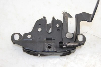 Trava do capô Nissan 350Z 2003-2009 fabricante de equipamento original EF31 - Imagem 1 de 2