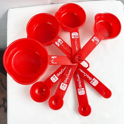 Tazas y cucharas medidoras Betty Crocker rojas 8 piezas vintage Foto 1 de 3