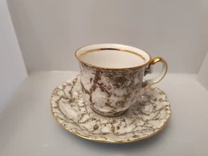 HK Bavaria Cup and saucer - Picture 1 of 6