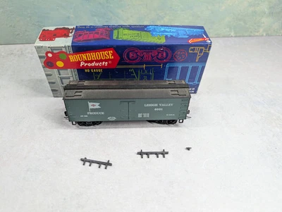 Roundhouse 3169 HO Scale Old Time Reefer Box Car Lehigh Valley #6001 Produce - Image 1 of 4