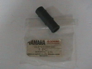 GENUINE YAMAHA INTAKE MANIFOLD PIPE 31J-13584-00 55K-13584-00 RXS100 RXZ135 NEW - Picture 1 of 1